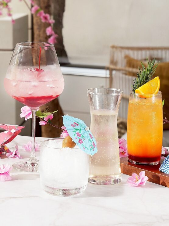 Pool bar